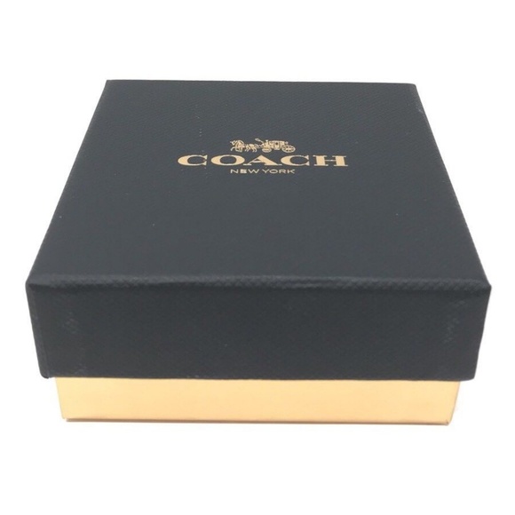 Coach F21620 Open Circle Bangle Gold Bracelet - Picture 5 of 5